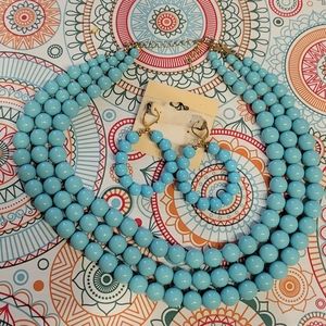 90's- Beaded Necklace & Earring Set